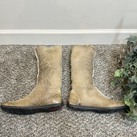 Prada Shearling Lined Distressed Leather Tall Boots Fold-over Tan Size 37 US  7 - Picture 2 of 7